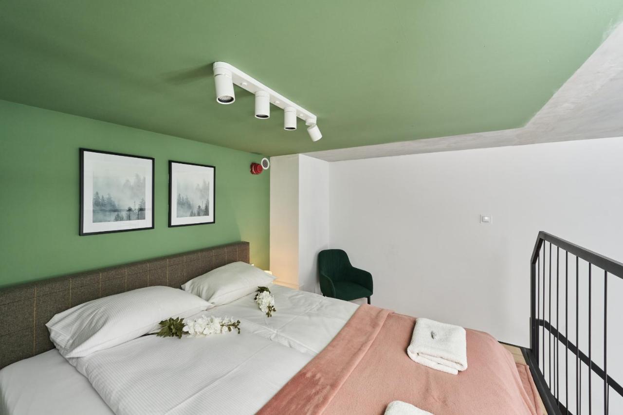 Airport Studio Zarembowicza By Noclegi Renters Вроцлав Екстер'єр фото