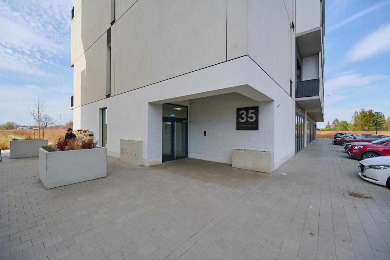 Airport Studio Zarembowicza By Noclegi Renters Вроцлав Екстер'єр фото