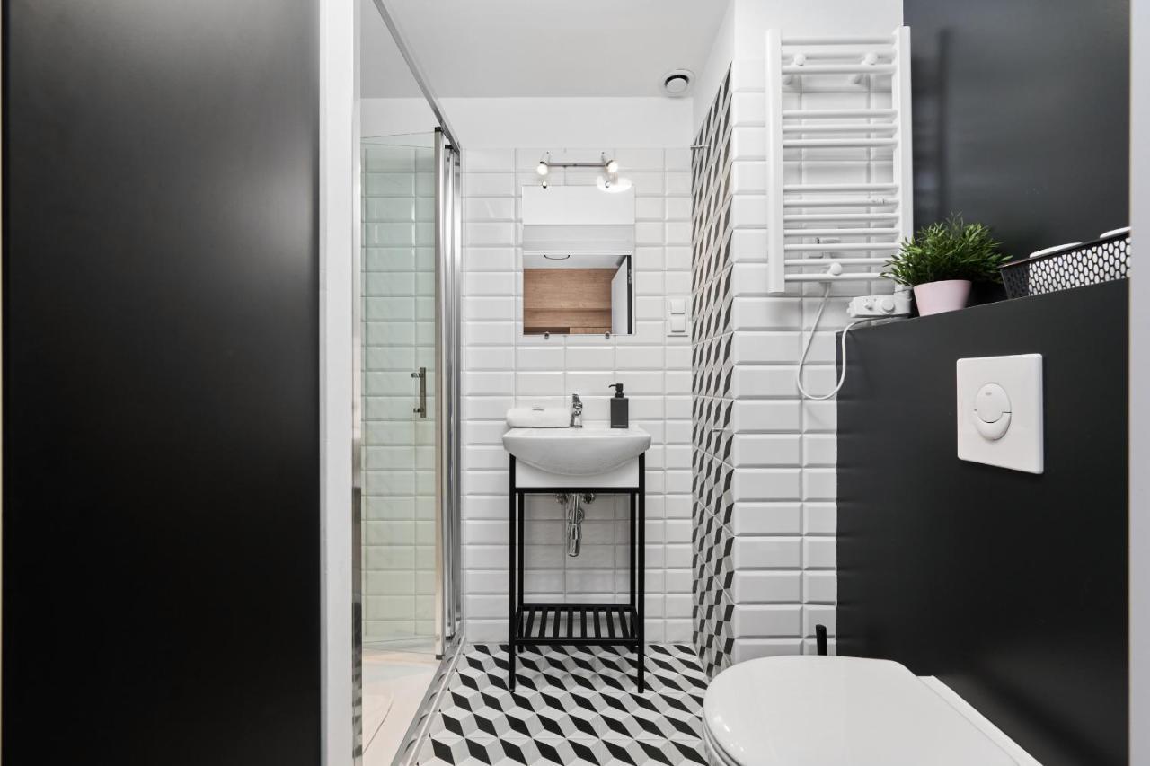 Airport Studio Zarembowicza By Noclegi Renters Вроцлав Екстер'єр фото