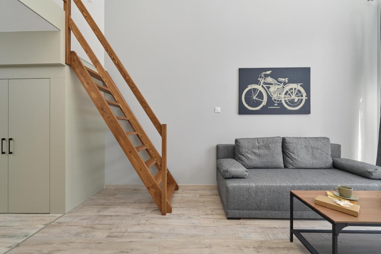 Airport Studio Zarembowicza By Noclegi Renters Вроцлав Екстер'єр фото